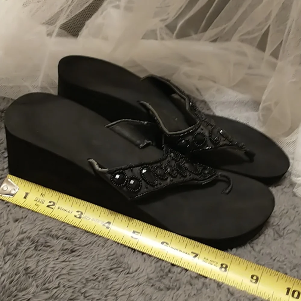 🎈3/$12! Jeweled Thong Sandals! - Picture 9 of 10